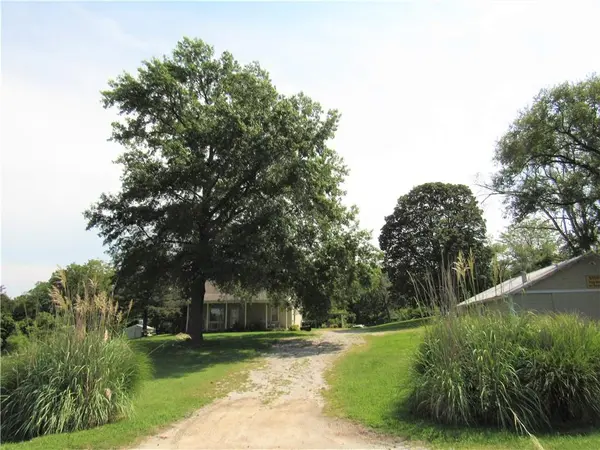 10615 Hillsboro RD, Platte City, MO 64079