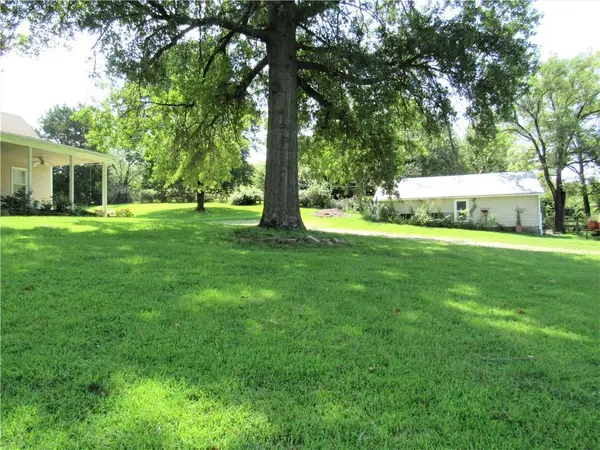10615 Hillsboro RD, Platte City, MO 64079