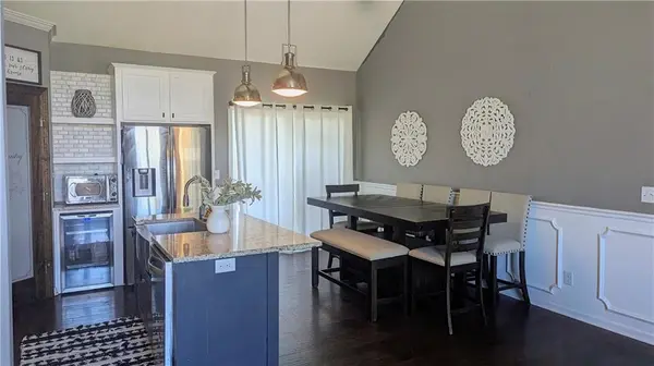 31565 W 85th ST, De Soto, KS 66018