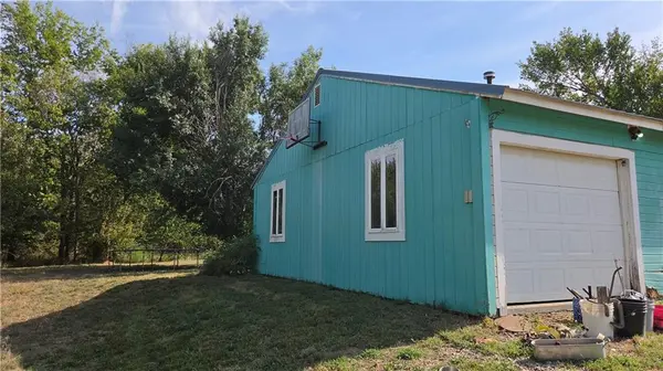 34525 W 407th ST, Parker, KS 66072