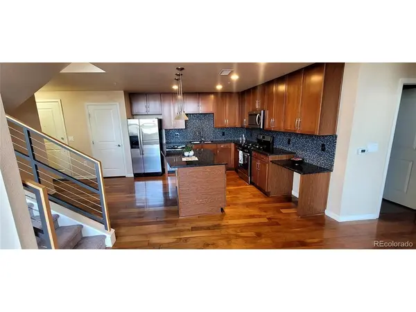 8185 E Lowry #302, Denver, CO 80230