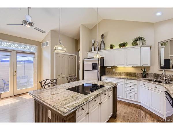 9853 Greensview, Lone Tree, CO 80124