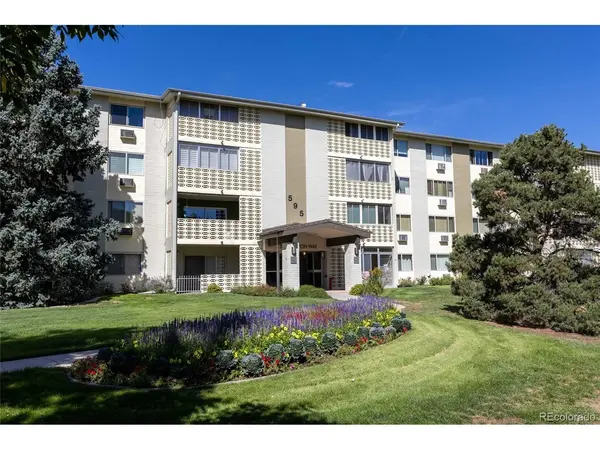 595 S Alton #11C, Denver, CO 80247