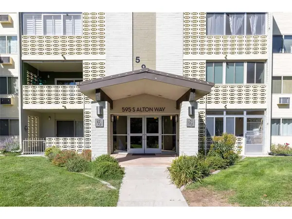 595 S Alton #11C, Denver, CO 80247