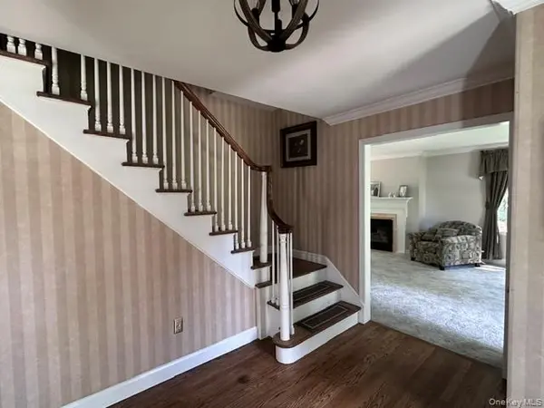 3 Truman CT, Middletown, NY 10940