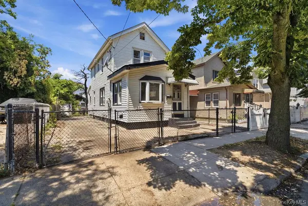 137-48 171st ST, Jamaica, NY 11434