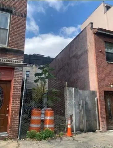 118 Utica AVE, Brooklyn, NY 11213