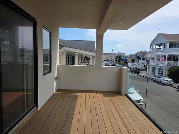 72 Ohio AVE #Lower, Long Beach, NY 11561