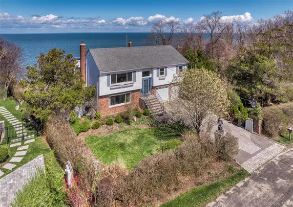 795 Glen CT, Cutchogue, NY 11935