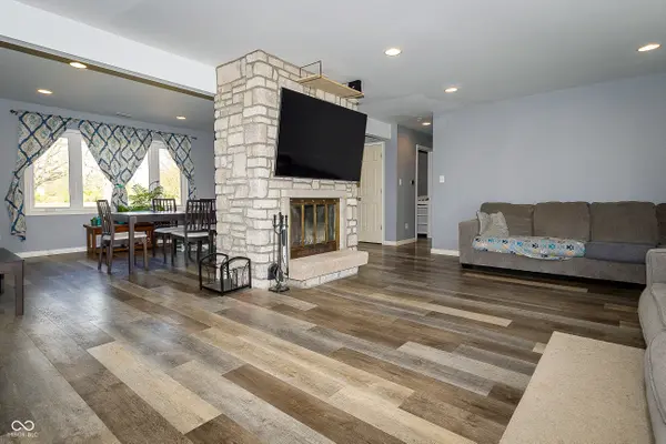 5787 W 300 S, Jamestown, IN 46147