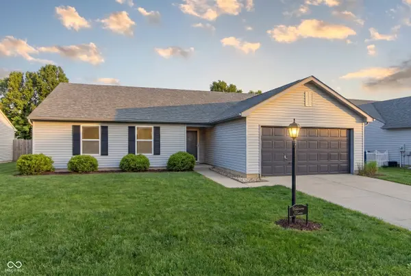 19551 Amber WAY, Noblesville, IN 46060