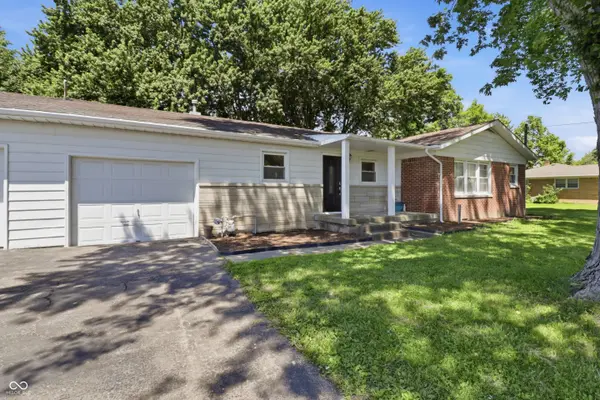 5116 N Raceway RD, Indianapolis, IN 46234