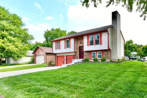 5762 Pilgrim DR, Indianapolis, IN 46254