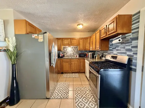 7414 Trotter RD, Camby, IN 46113