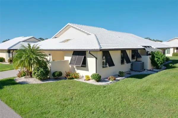 126 SANDSTONE CIR, Venice, FL 34293