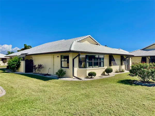 126 SANDSTONE CIR, Venice, FL 34293
