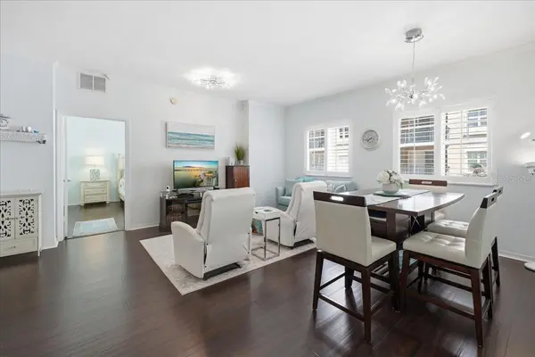 1064 N TAMIAMI TRL #1206, Sarasota, FL 34236