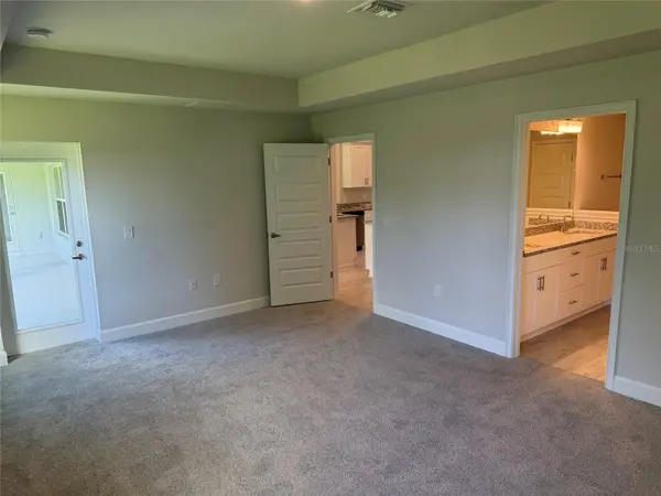 17433 EDGEWATER DR, Port Charlotte, FL 33948