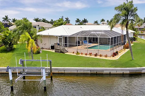 1230 SWAN CT, Punta Gorda, FL 33950