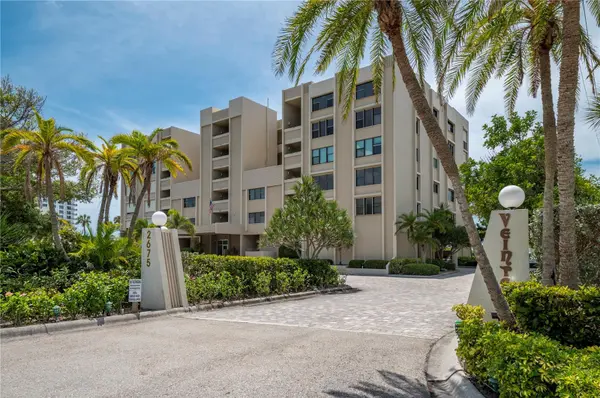 2675 GULF OF MEXICO DR #204, Longboat Key, FL 34228