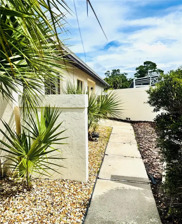 79 CLUB HOUSE DR, Palm Coast, FL 32137