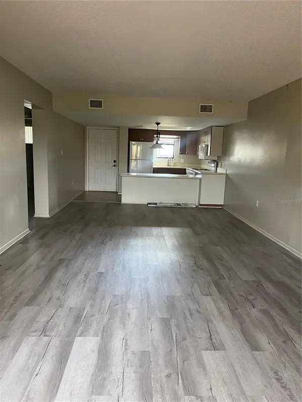 4300 BAYWOOD BLVD #B105, Mount Dora, FL 32757
