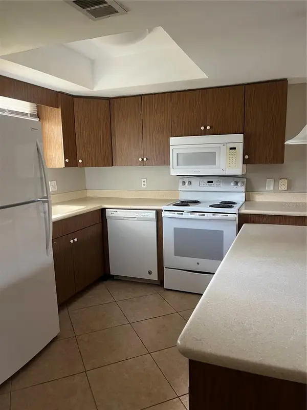 4300 BAYWOOD BLVD #B105, Mount Dora, FL 32757