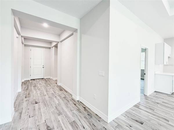30280 W BLUEBELL AVE, Eustis, FL 32736