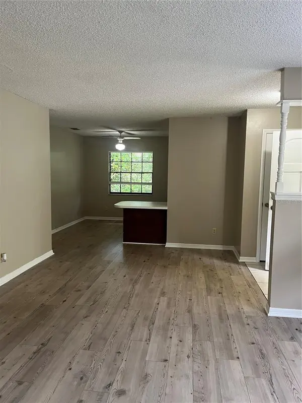 1506 E 1ST AVE, Mount Dora, FL 32757