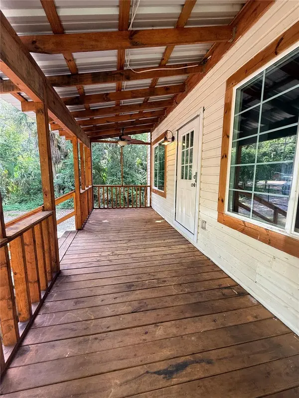 1229 NE 3RD AVE, Gainesville, FL 32641