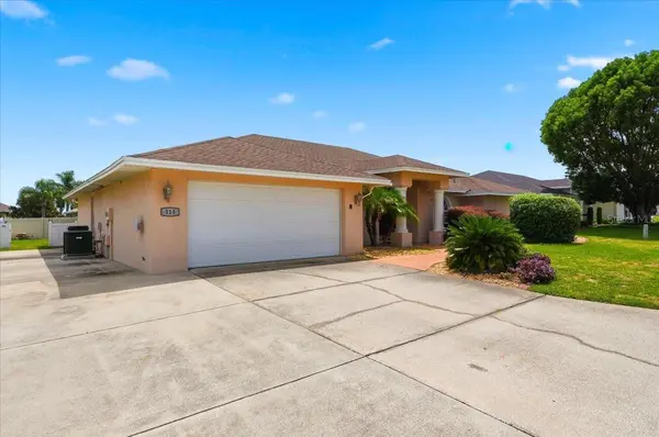 315 LANCEOLATE DR, Winter Haven, FL 33880