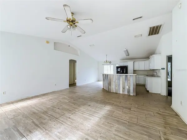 215 OAK CIR, Ocala, FL 34472