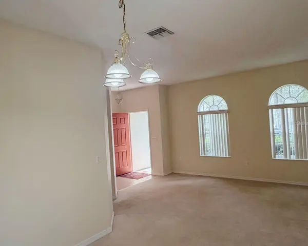 10130 SHADOW CREEK DR, Orlando, FL 32832