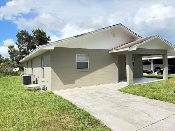 1117 BLOSSOM CIR N, Lakeland, FL 33805