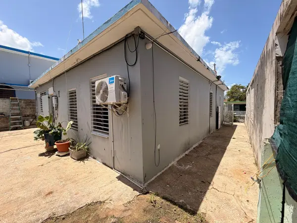 11 CALLE 11 #69 LOTE 363, COM. VICTOR ROJAS, Arecibo, PR 00612