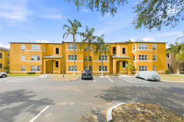 4532 COMMANDER DR #2132, Orlando, FL 32822