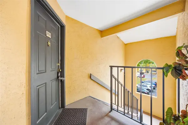 4532 COMMANDER DR #2132, Orlando, FL 32822