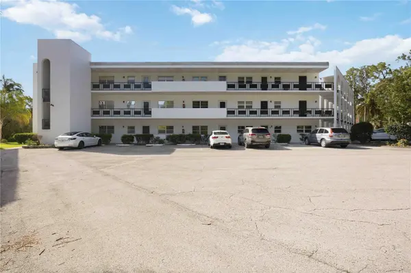 100 EL CAMINO DR #101, Winter Haven, FL 33884