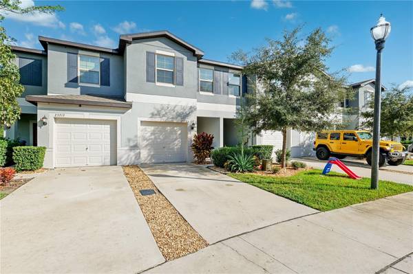 23217 WILLOW GLEN WAY, Lutz, FL 33549