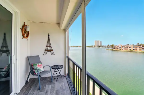 7625 SUN ISLAND DR S #304, South Pasadena, FL 33707