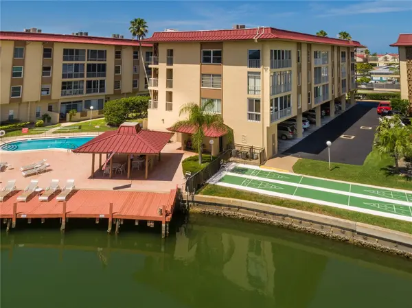 121 ISLAND WAY #334, Clearwater Beach, FL 33767