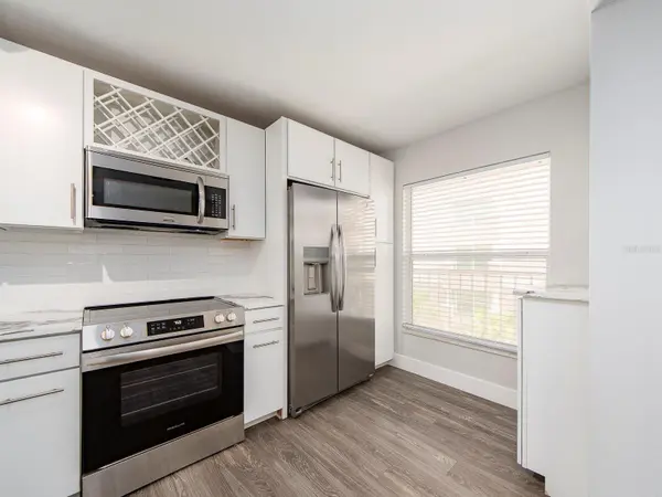 121 ISLAND WAY #334, Clearwater Beach, FL 33767