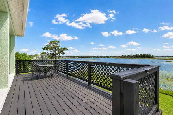 2122 DUMAS DR, Deltona, FL 32738