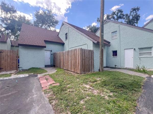 12414 N 58TH ST #63, Tampa, FL 33617