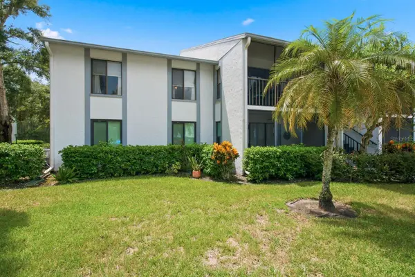 1345 PINE RIDGE CIR E #A2, Tarpon Springs, FL 34688