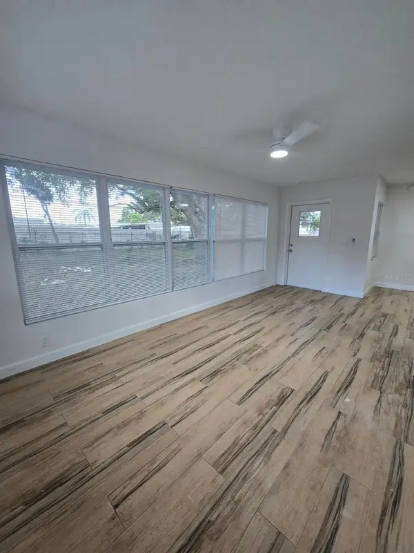1282 ROBIN HOOD LN, Dunedin, FL 34698