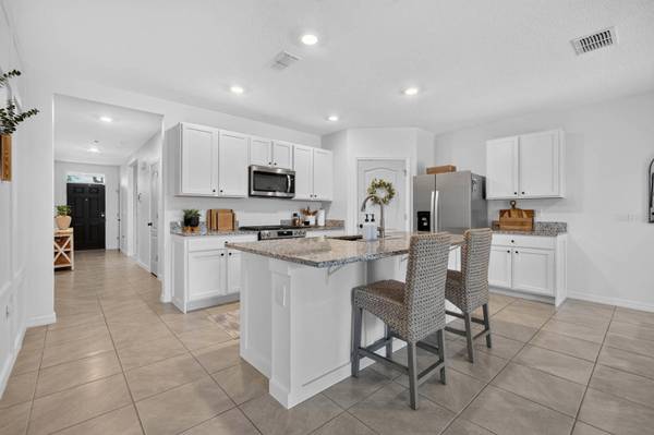 599 LAZIO CIR, Debary, FL 32713 photo 13