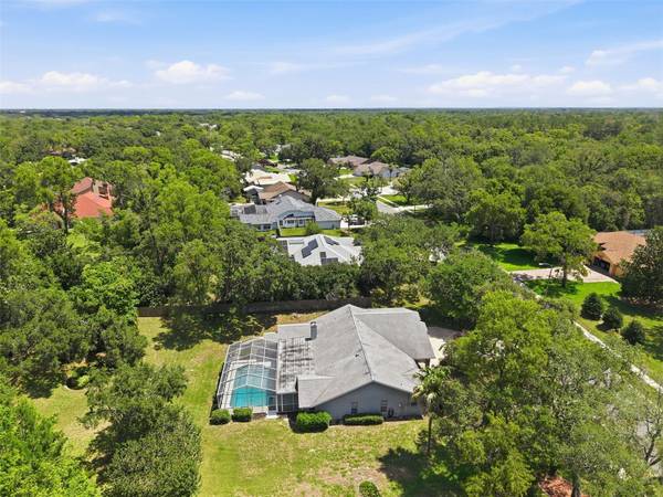 18451 WINDING OAKS BLVD, Hudson, FL 34667