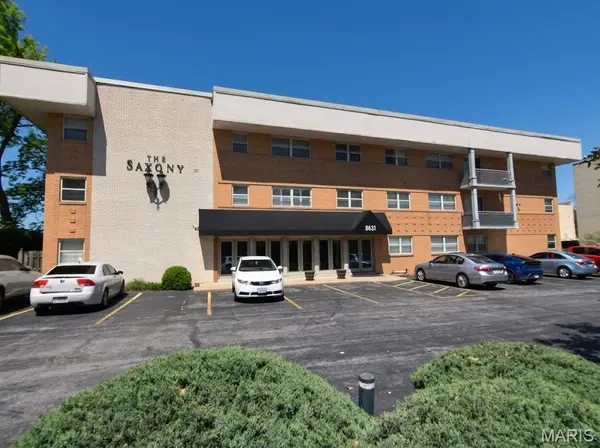 8631 Old Bonhomme RD #3E, St Louis, MO 63132