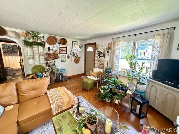 1003 E 1st ST, Salem, MO 65560